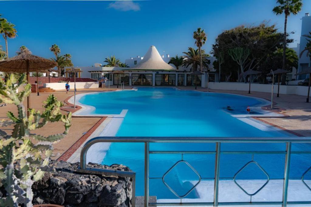 Apartament Casa Aguamarin Playa Roca Costa Teguise Zewnętrze zdjęcie