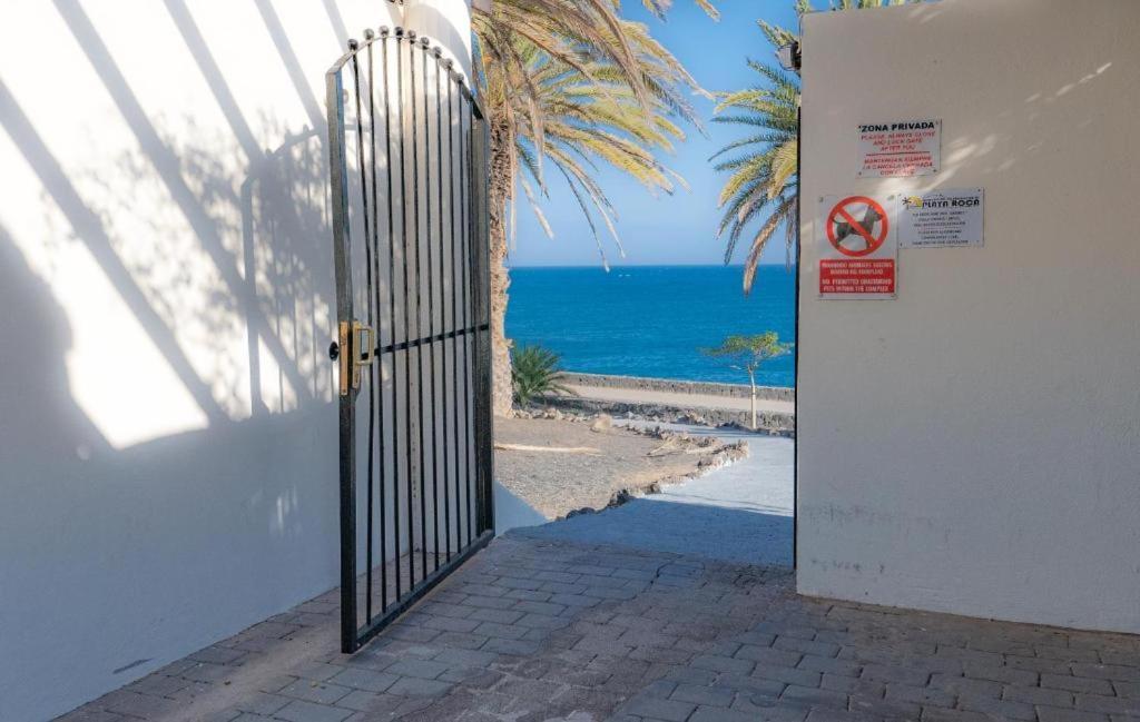 Apartament Casa Aguamarin Playa Roca Costa Teguise Zewnętrze zdjęcie